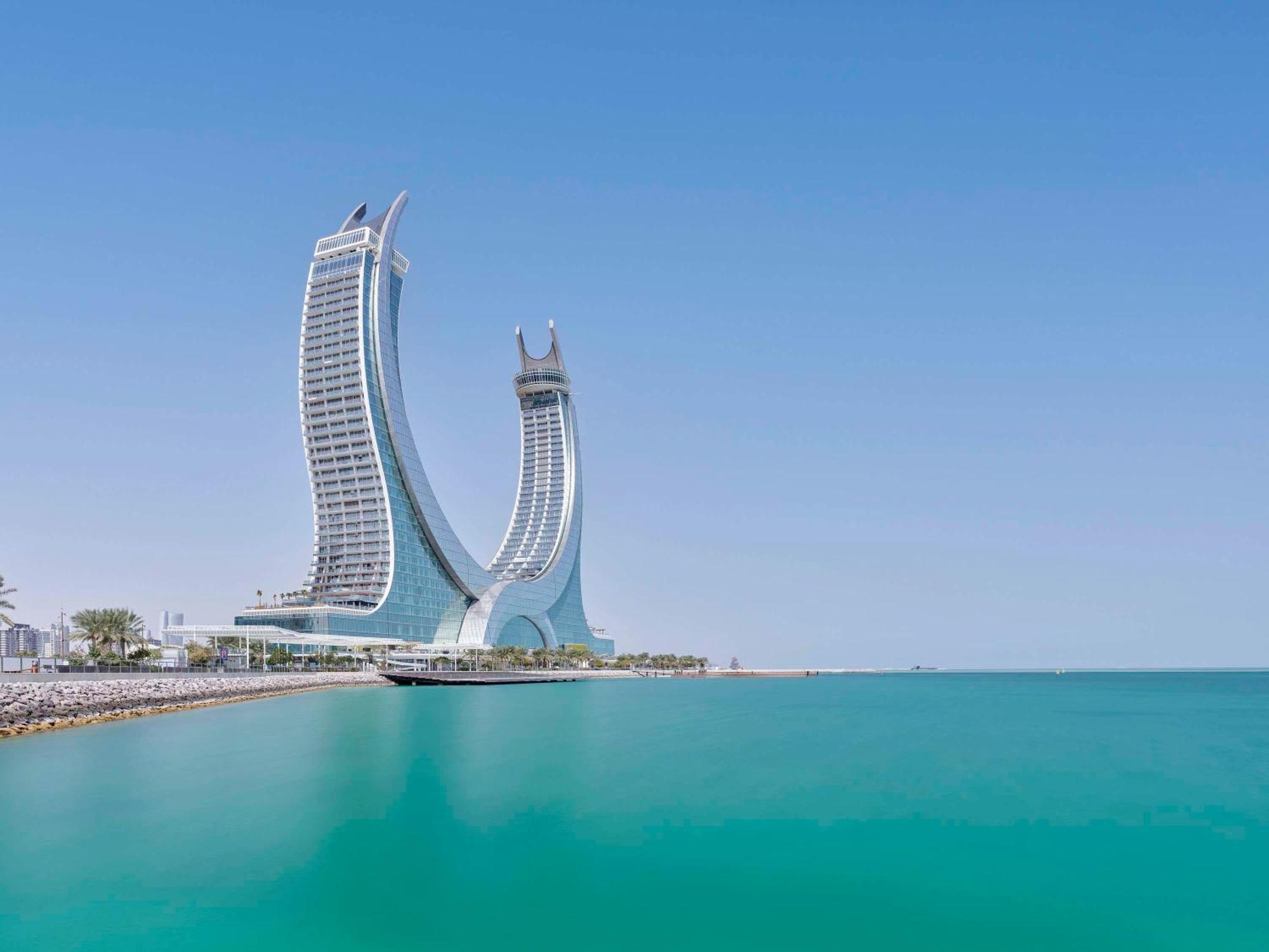 Отель Fairmont Doha Lusail Экстерьер фото The Jumeirah Royal Towers
