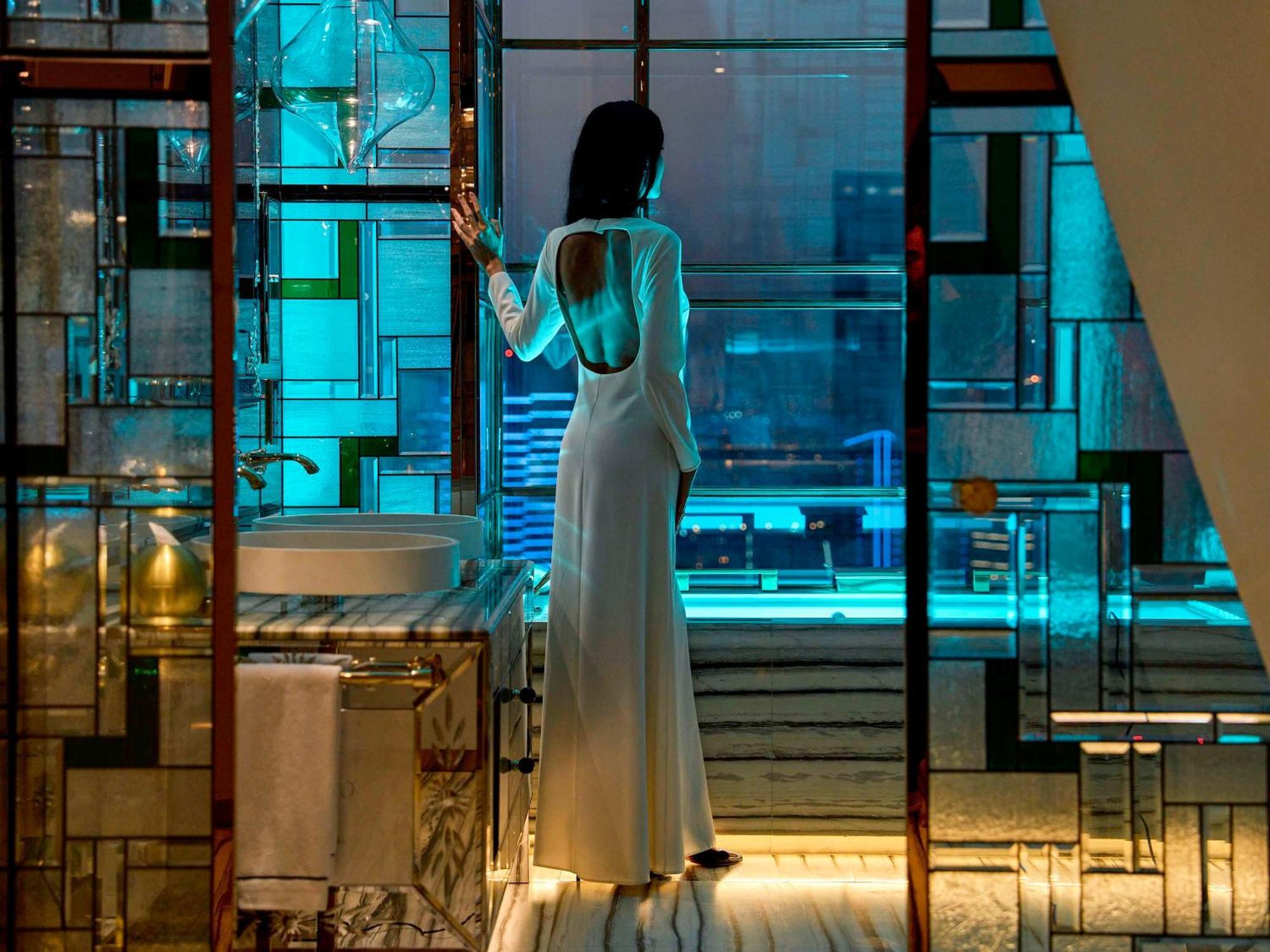 Отель Fairmont Doha Lusail Экстерьер фото The interior of the hotel