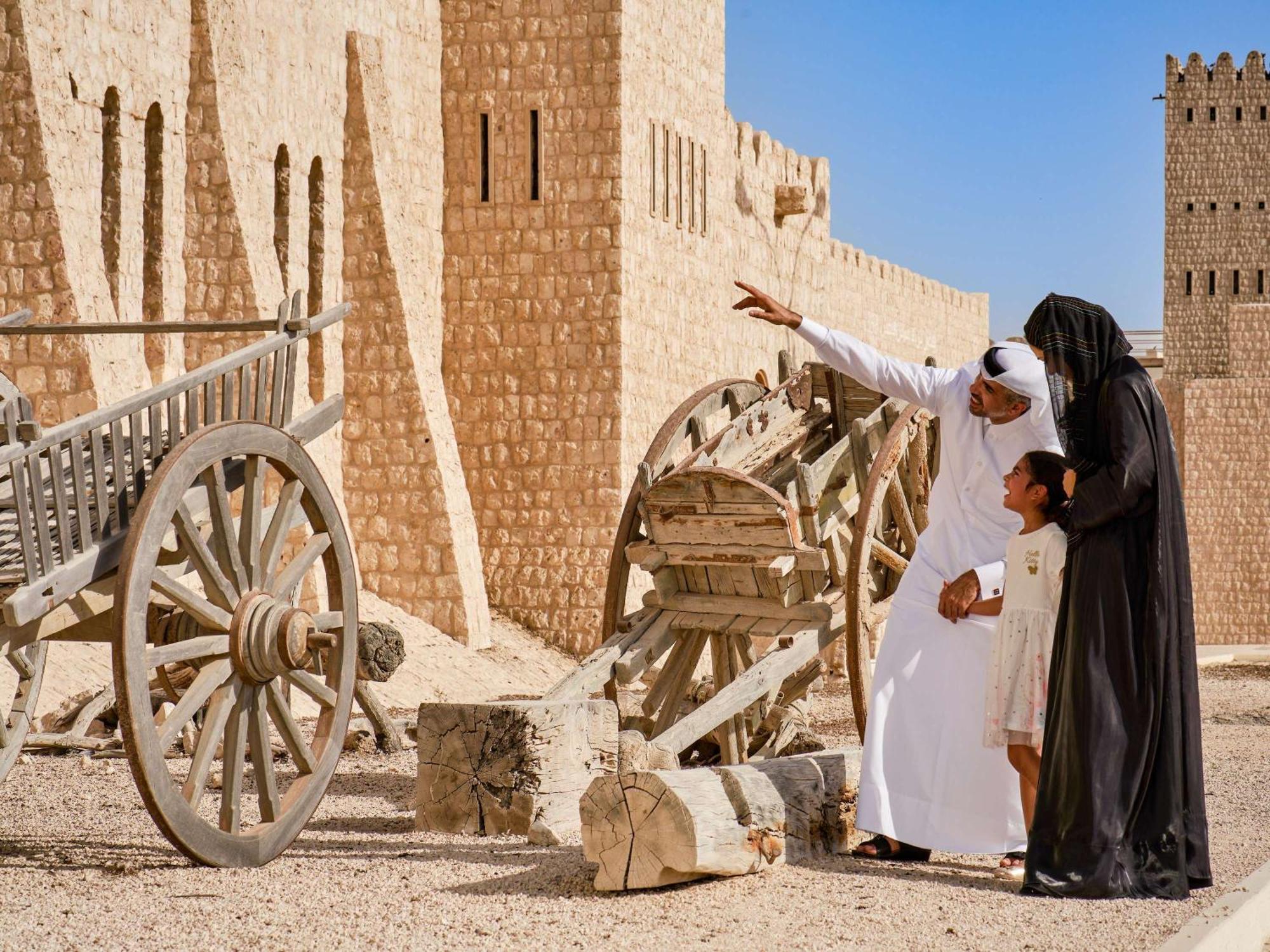 Отель Fairmont Doha Lusail Экстерьер фото Al Jahili Fort